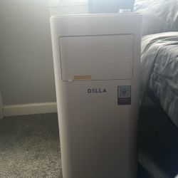 Della Air conditioner 