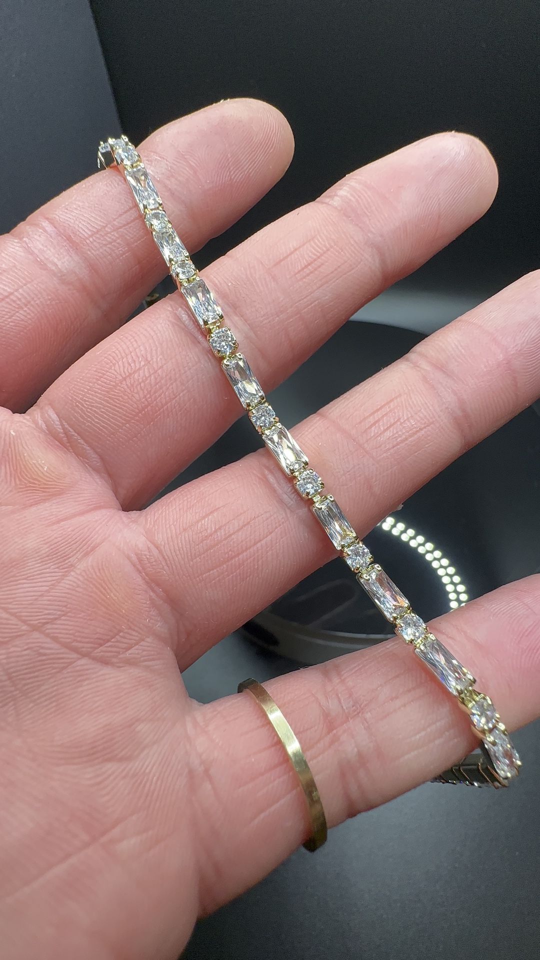 Bracelet