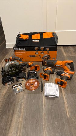RIDGID 18V Cordless 5-Tool Combo Kit with (2) 4.0 Ah Batteries, Charger, Tool Bag, and Accessories