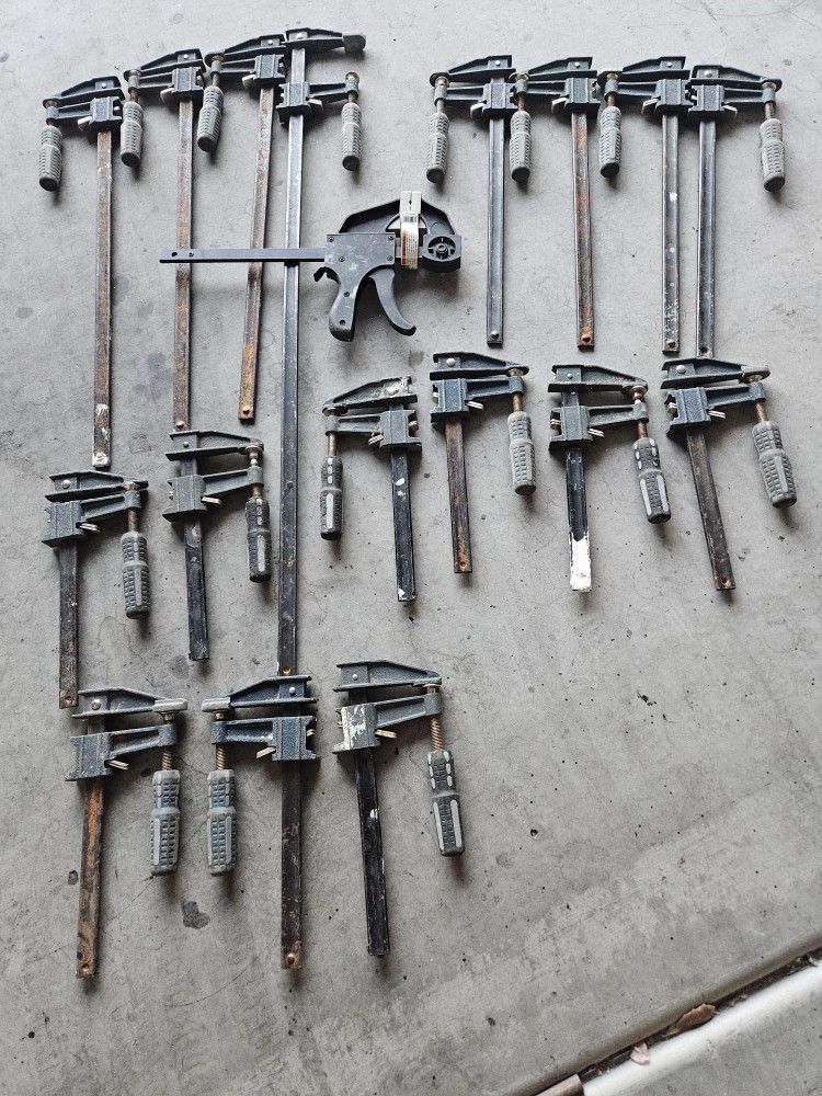 Clamp/spreader