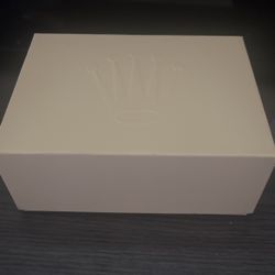  Jewelry Box And Papers