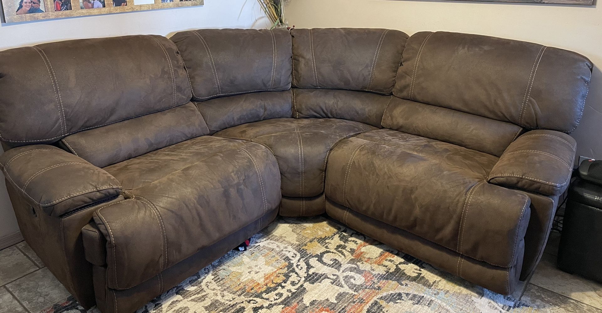 Electric Dual End Recliner Sectional