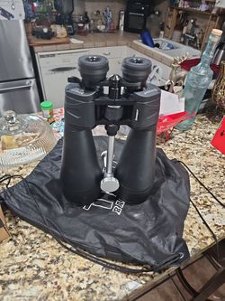 BARSKA X TRAIL BINOCULARS