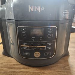 Ninja Foodie, Preassure Cooker and Air Fryer