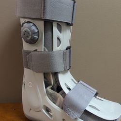 Aircast Airselect Tall Medical Boot - Medium