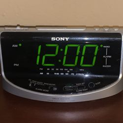 Multiple Different Miscellaneous Items