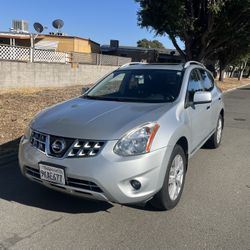 2012 Nissan Rogue Low Miles 157k!