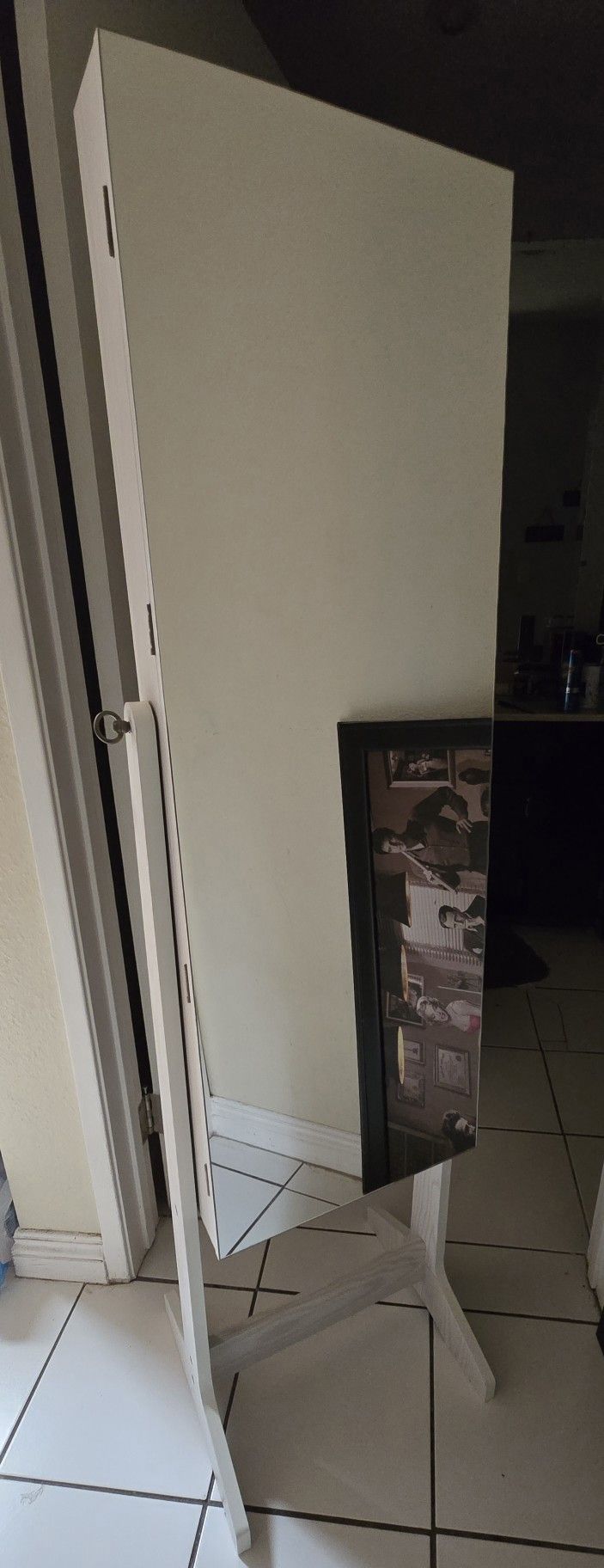 Jewelery Armoire With Mirror And Keys