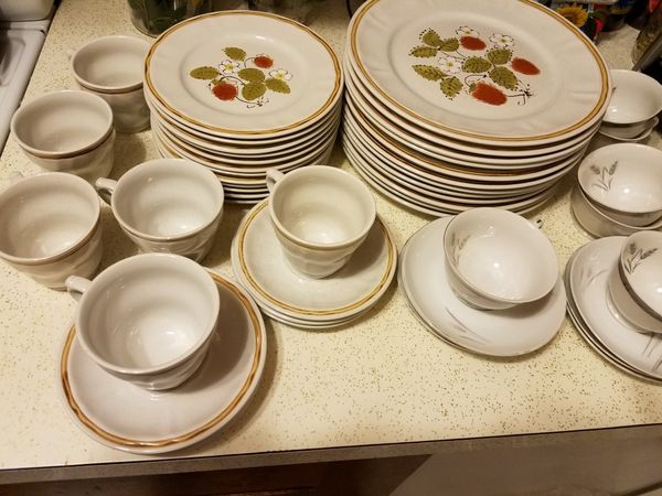 Canadiana Hearthside Stoneware for Sale in Anchorage, AK - OfferUp Canadiana Hearthside Stoneware for Sale in Anchorage, AK - OfferUp