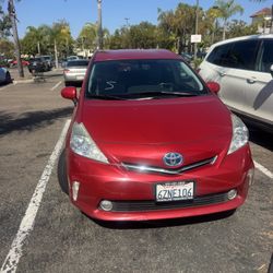 2013 Toyota Prius V