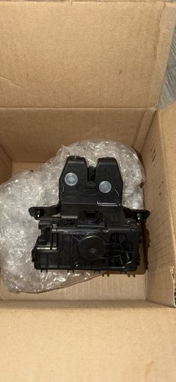 OEM GM Liftgate Lock Actuator 1(contact info removed) New