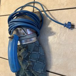 Vintage Royal Prince Model 501 Metal Bagless Hand Held Vacuum Tested Working