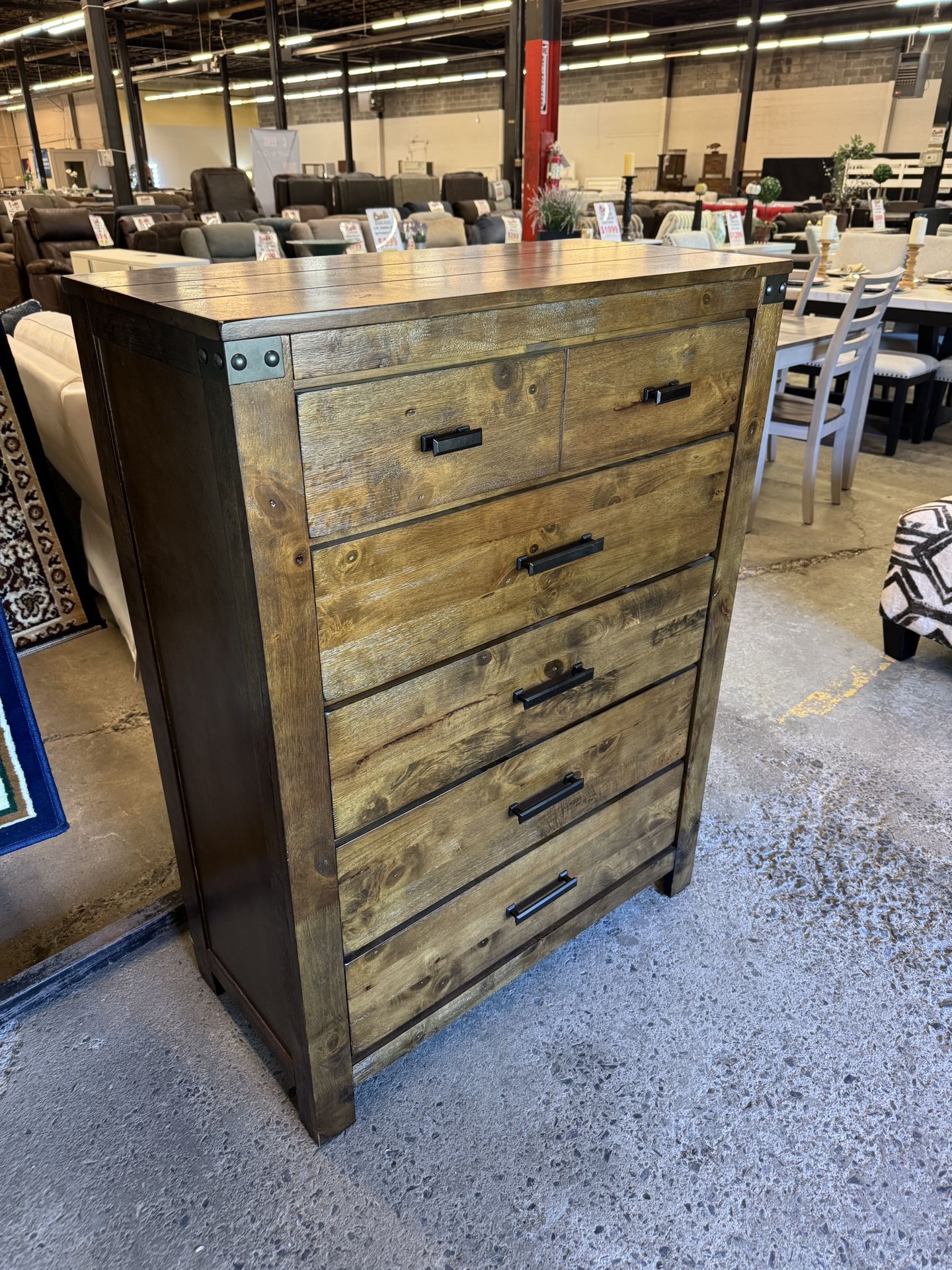 Beautiful Five Drawer Chest Of Drawers