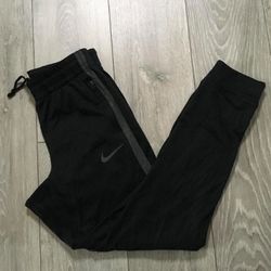 Nike Dri fit black & gray women’s sweatpants Small