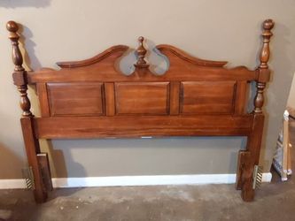Full / Queen Sized Headboard (Solid Wood)