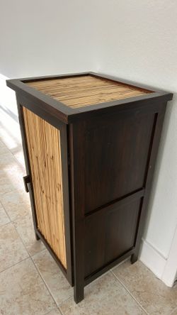 Dark Wood Wine cabinet
