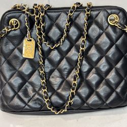 Vintage Chanel Shoulder Bag 
