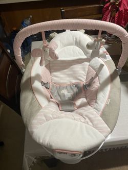 Baby/ Infant Vibrating Chair