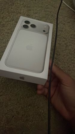 iPhone 17 pro max