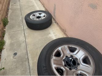 Ram 2500 rims and tires