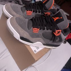 Jordan 4's Infrared Size 10.5
