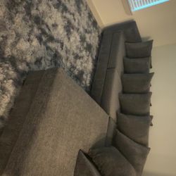 Sectional for small spaces