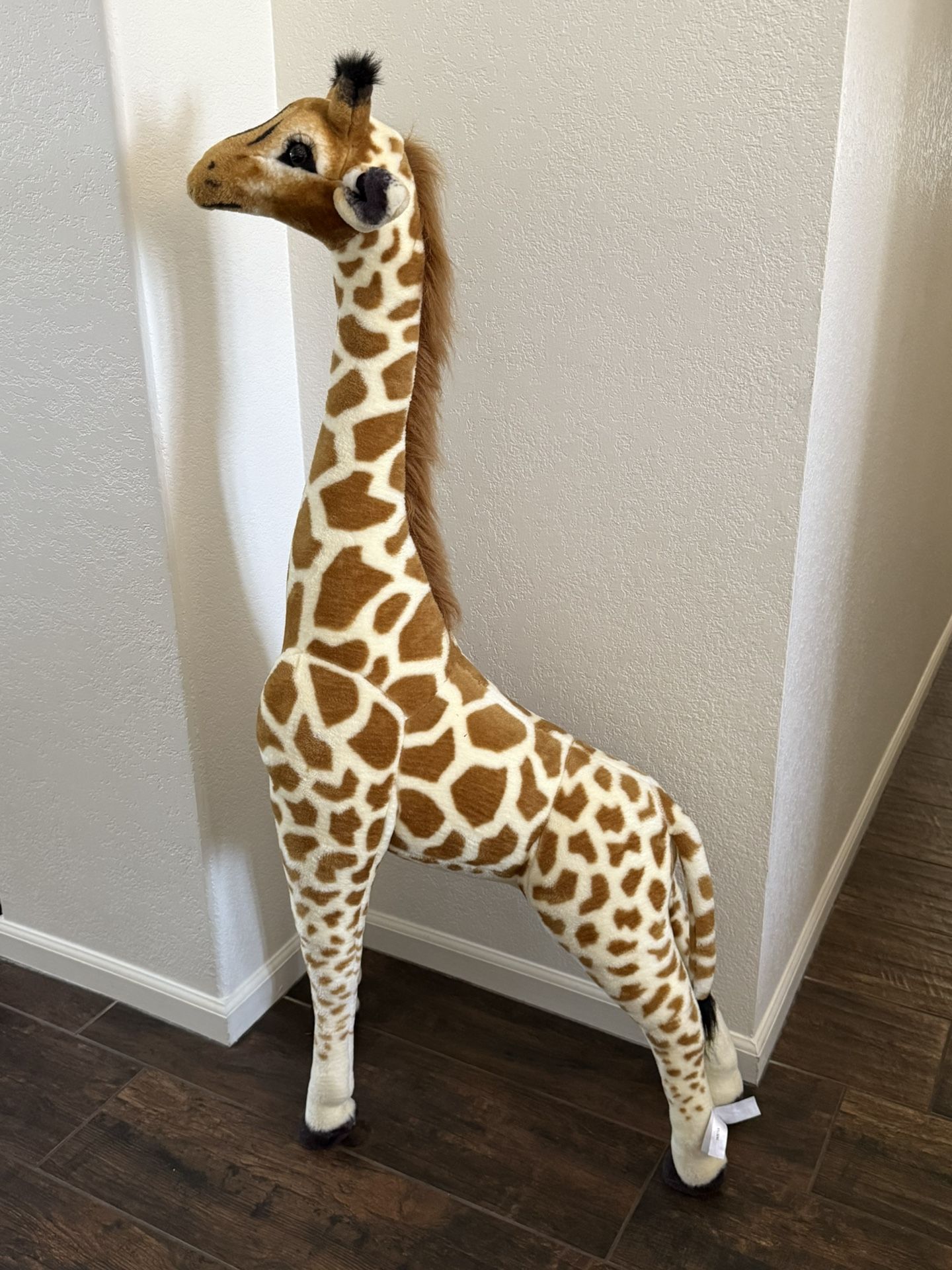 Melissa And Doug 5ft Tall Plush Giraffe