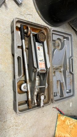 Hydraulic Floor Jack with Carry Case