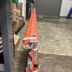 Louisville Extended Ladder