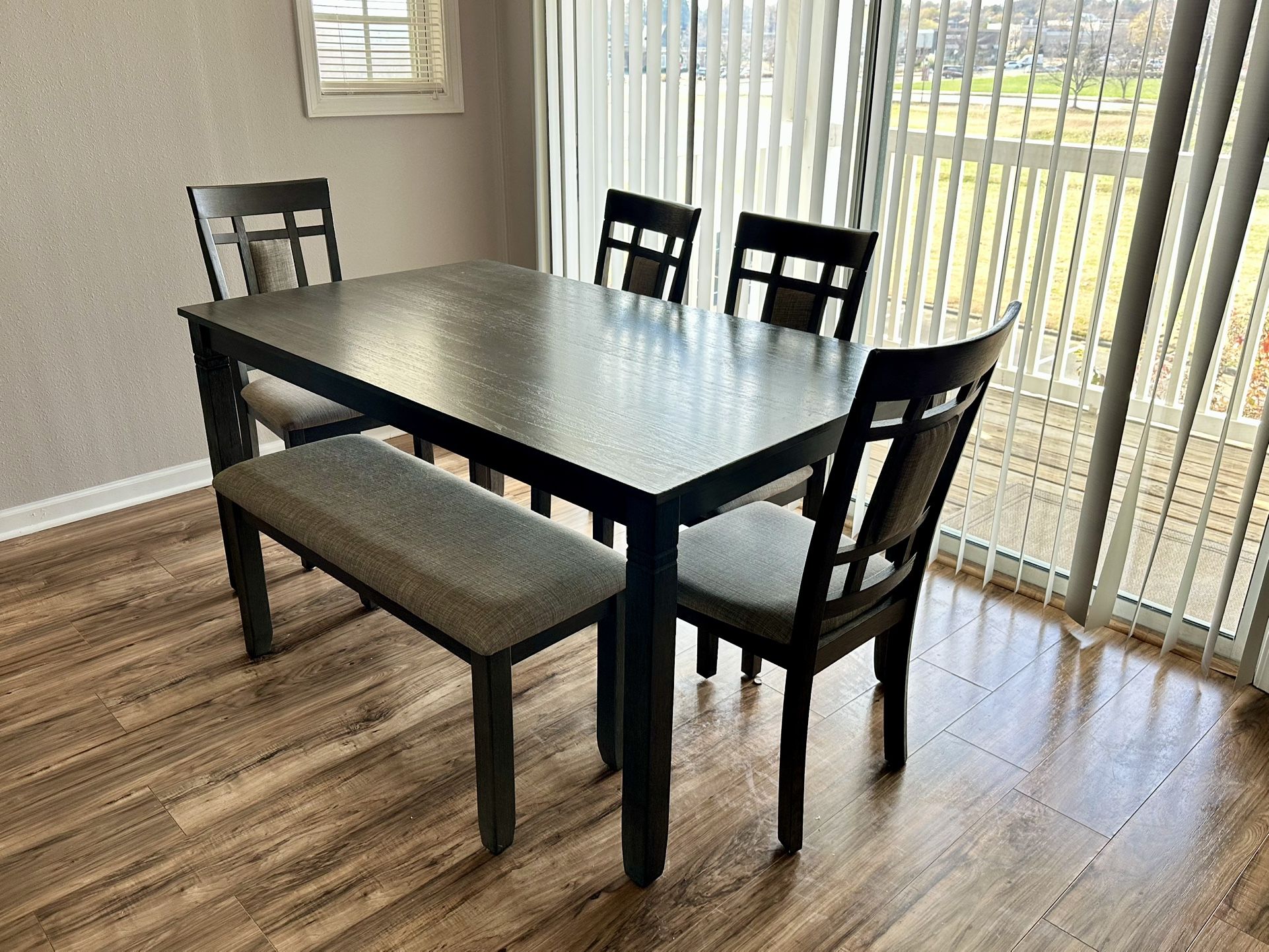 Modern Almost Brand New Condition Gray Kitchen 5 Pieces Table Set