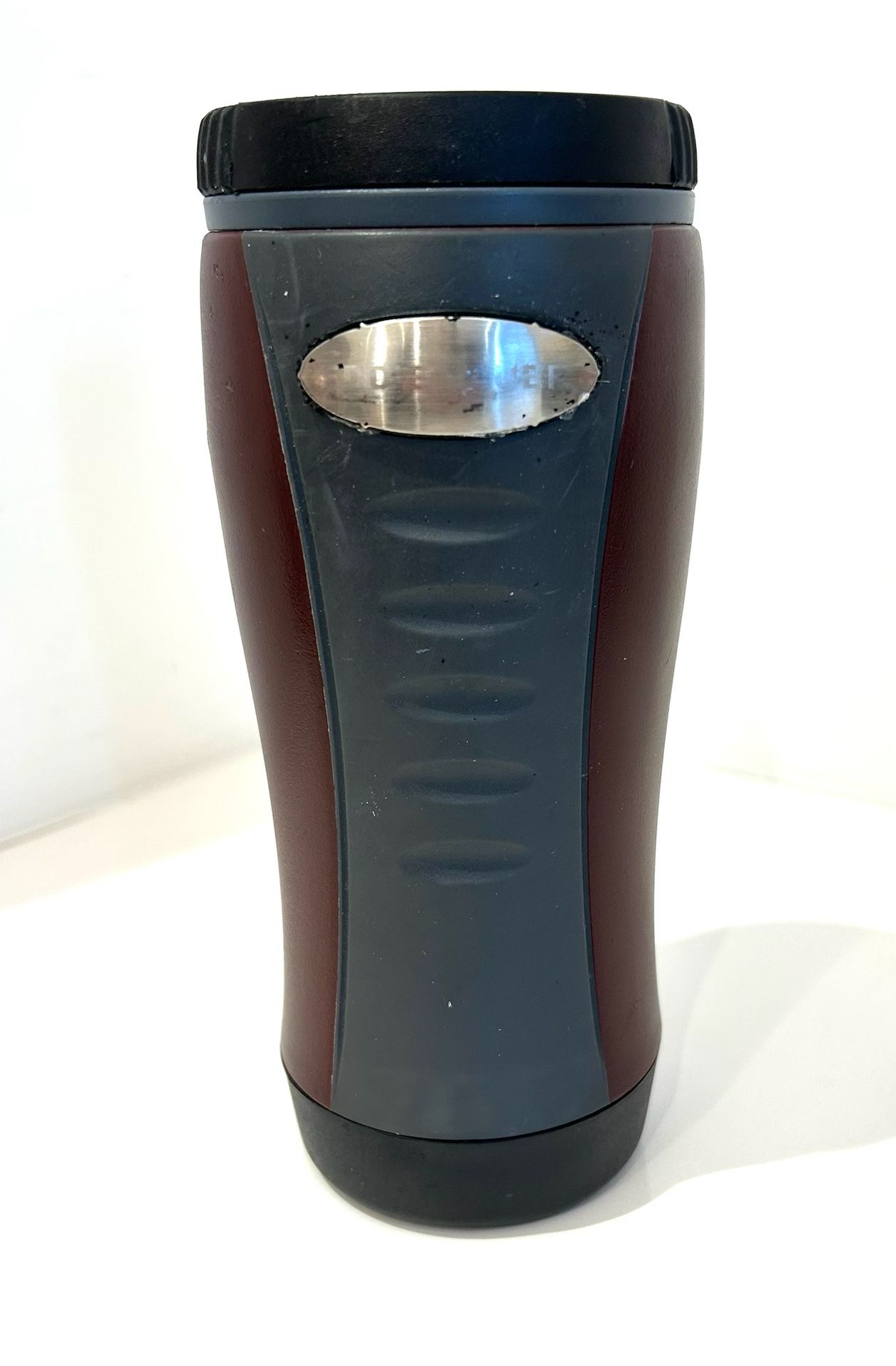 Eddie Bauer Maroon Grey Black 16 0z. Plastic Insulated Travel Cup Mug Preowned