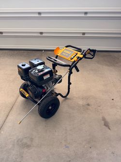 DeWalt Honda 4400psi pressure washer