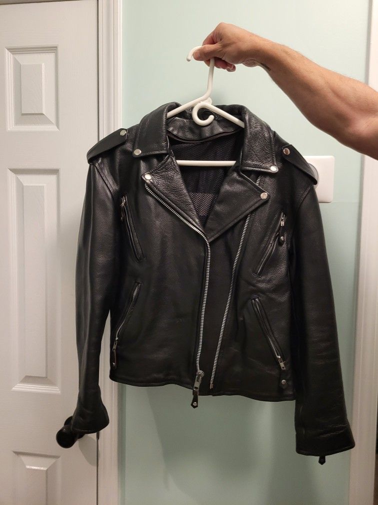 Genuine men motocycle Leather Jacket.