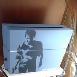 PS4 uncharted Edición especial and 14 games