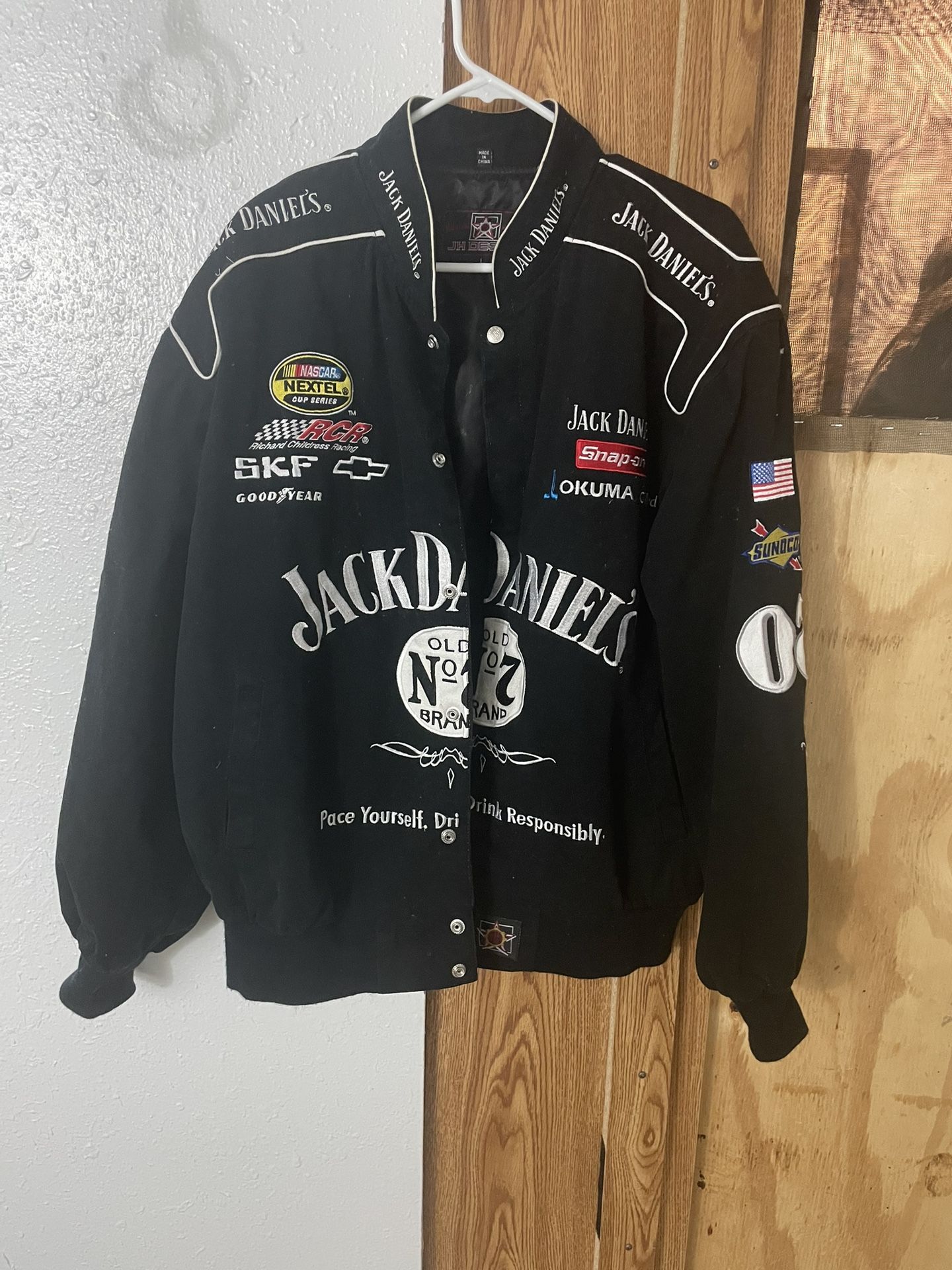 JH Designs Jack Daniel’s Racing Bomber Jacket Men’s Large