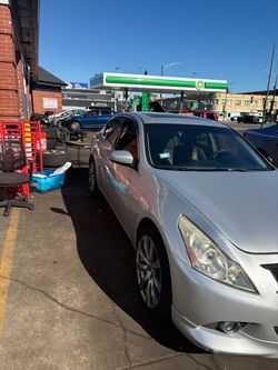 2011 Infiniti G37x AWD – 82K Miles – CLEAN TITLE – $8,000 OBO