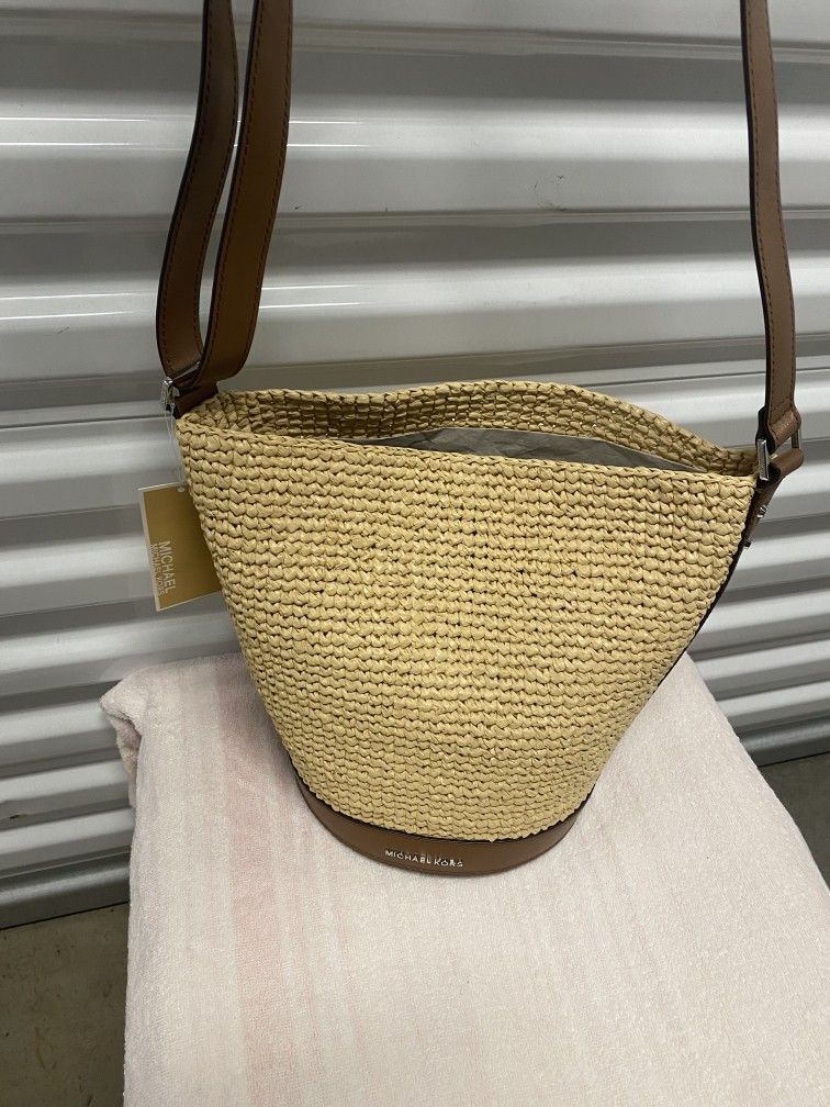 MICHAEL KORS