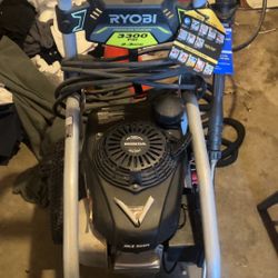 Honda 3300 PSI Pressure washer