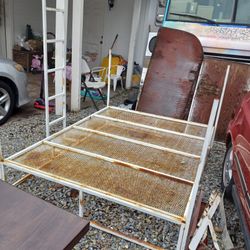 Hay RACK. ...READY TO INSTALL IT. 
