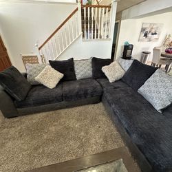 Sectional Couches Great Conditions! 