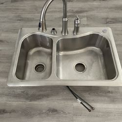 Stainless Double Sink W Faucet