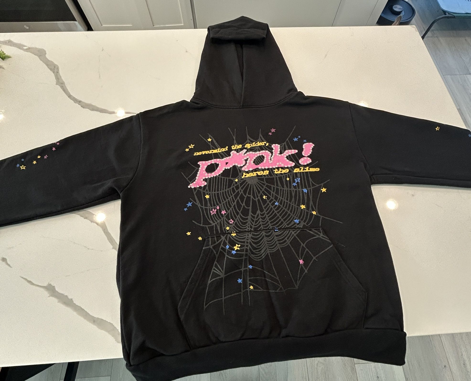 Spider "PINK!" Web Graphic Hoodie – Black (L)