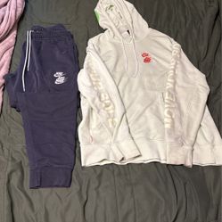 Nike World Tour Hoodie /Joggers SET