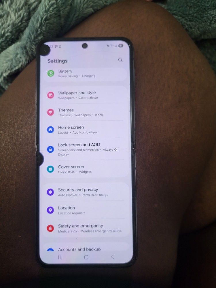 Aod Z Flip Cover Screen Always On Samsung Galaxy Z Flip Review