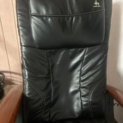 PEDICURE CHAIR FOR SELL