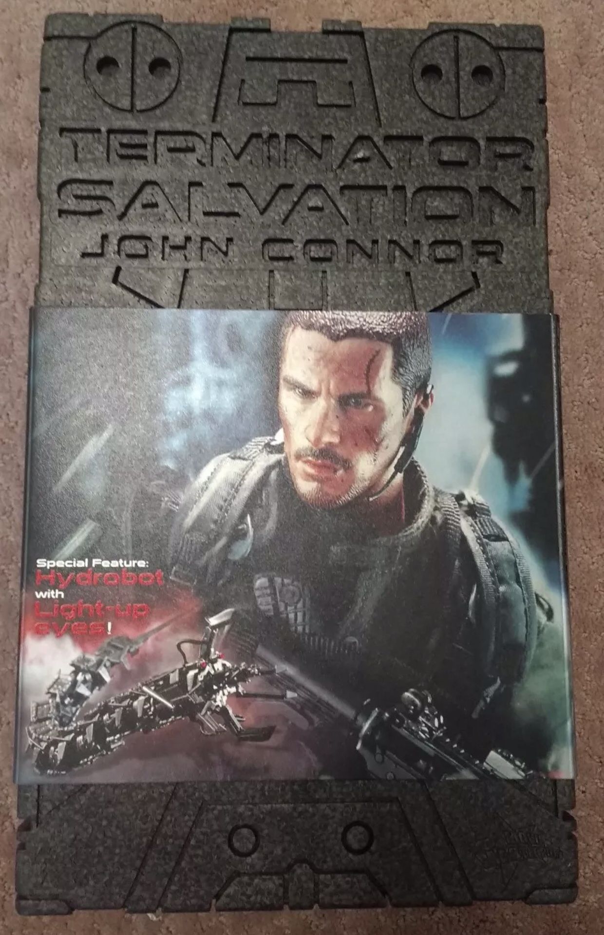 Hot Toys Terminator Salvation Final Battle John Connor