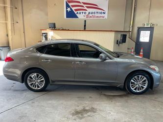 2012 INFINITI M37
