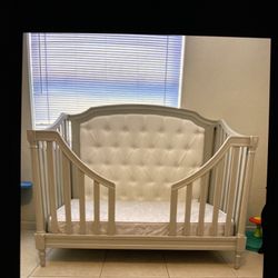 Crib/toddler Bed With Mattress 