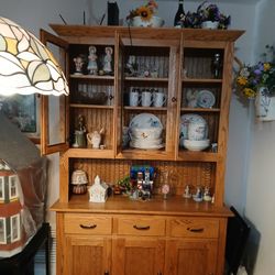 China Cabinet Table And 4 Chairs Amish Made 