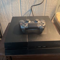 PS4 With Controller 